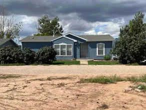 Country Charmer on 2.5 Acres - Image 2