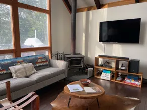 Dancing Feather: Cozy Lake-Front A-Frame Chalet - Image 2