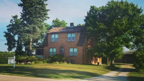 VineView Inn, close to Spire and wineries. - Image 3