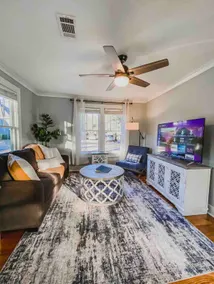 The Cottage @ West Pine - Downtown Hattiesburg - Image 4