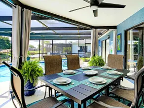 Large Lakefront property with large Heated pool. - Image 4