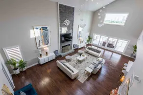 Lago-Mar luxury modern waterfront home - Image 2