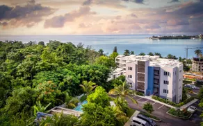 Royale Dream Vacation Entire 2 Bedroom Apartment - Image 3
