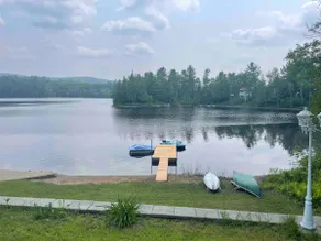 Beautiful waterfront cottage with spa & internet - Image 4