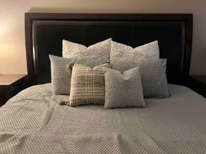 Sunny Blossom, 2-Bedroom, Pet Friendly Home - Image 4