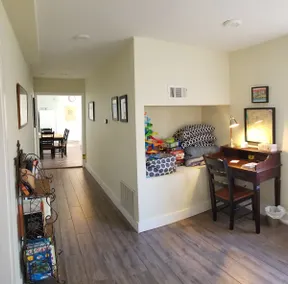Updated apartment on Oakland/Berkeley border! - Image 3