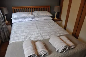 4 chambres à coucher à Lymington - Image 5