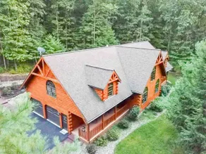 Seven stars lodge with hot tub an WiFi on 36 acres - Image 5