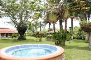 Villa with pool near Café Quindio park - Image 3