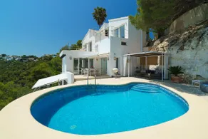 Villa Bombon by Aguilarent - Image 2