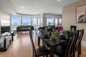 Ocean view, pet friendly lower suite sleeps 10# - Image 3