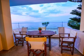 Aigli Luxurious Villa - Image 4