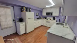 Chic Basement Cottage in the Woods - Image 3