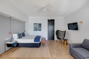Modern Potts Point Studio - Image 5
