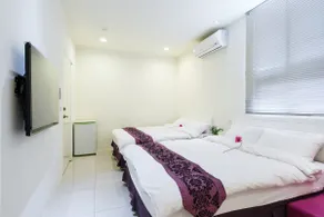 Classic 4-person room ~ Elegant and beautiful - Image 4