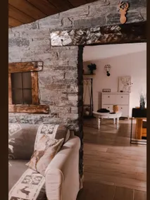 The nest of Lele and Schina. Cir 0004 - Image 3