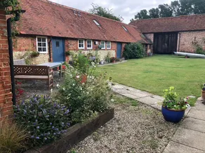 A converted cow byre in quiet Isington. Sleeps 2 - Image 2