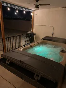 Casa Charleston-3BR-2Bath-Private HOT TUB-Pet Friendly-No Pet Fees! - Image 3