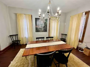 2-Story Updated Home Sleeps 11+ in Dwntn Delaware - Image 4