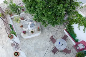 THELGITRO, a Traditional House Located in the Heart of Skopelos Town - Image 2