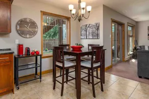 Casa Garden Suite - Image 5