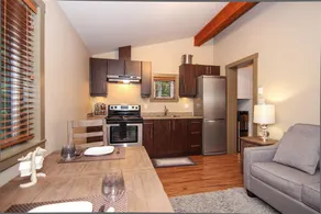 Tranquility Cottage - Image 4