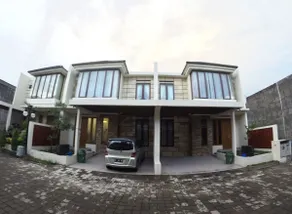 Padma Laguna Guest House - Image 3