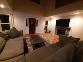 Beautiful,4 bedroom chalet with indoor fireplace. - Image 2