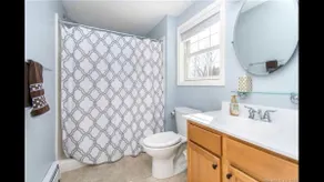 Country retreat 25min to Hartford/15min to UCONN - Image 2