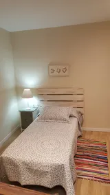Centrally located and renovated with air conditioning - Image 3