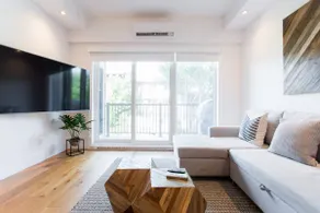 Spacious 2 Bedroom Condo in Little Italy - Image 3