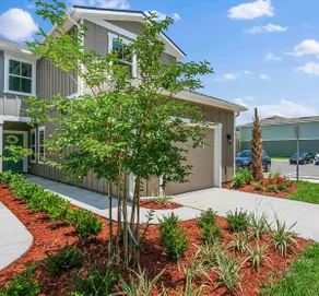 Tropical Oasis 2 bdr - patio, playground, dog park - Image 3