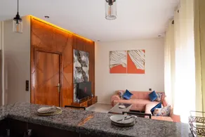 2 bedroom apartment, Air conditioning, Netflix & WiFi - Image 5