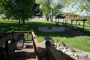 Sunset View Ranch 5-Bedroom House - Image 5