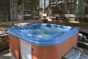 Kuehler Cottage - Rustic Waterfront Cabin- HotTub - Image 4