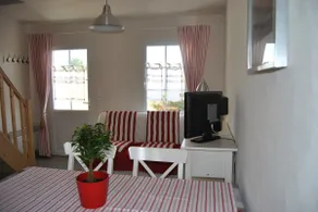 SEMI-DETACHED HOUSE NEAR THE SEA - Image 4