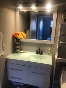 Entire renovated home close to all amenities. - Image 3