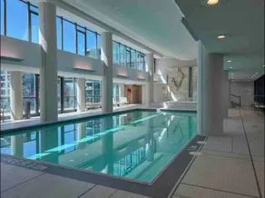 DT 2 BDRM Condo, Modern Spacious - Image 5