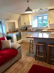 One bedroom barn conversion with modern facilities - Image 3