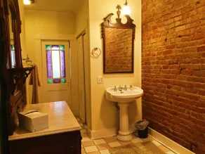 St. Charles Place Loft/Apartment - Image 5