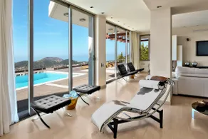 Villa TakeOff Saronida - Image 2