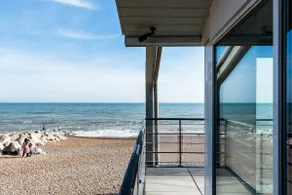 Amazing beach apartment - Image 5