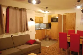 Apartment 100 m from the Slopes | Pool Access + Sauna! - Image 2