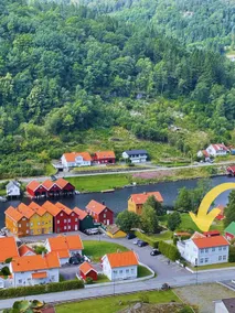 Fantastic 2-bedroom apartment near fjord and beach - Image 3