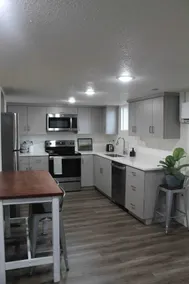 Centrally Located, Cozy Basement Apartment - Image 2