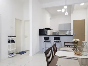 Puchong Skypod Residence, 1-5 pax Cozy Unit, Walking Distance to IOI Mall, 10min Drive to Sunway - Image 5