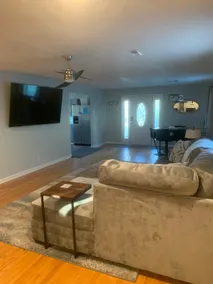 Lively 5 bd 2 1/2 bth pet friendly home minutes from downtown. GAME ROOM 🎱 - Image 4