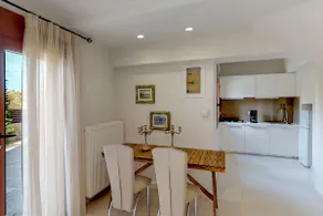 Ocean Villas Suite open plan by Ocean Residences - Image 5