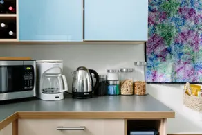 Spacious MIL Apartment in lakefront Mt Baker - Image 3