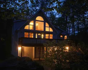 Le Bambi <Pocono Lake Chalet> - Image 2
